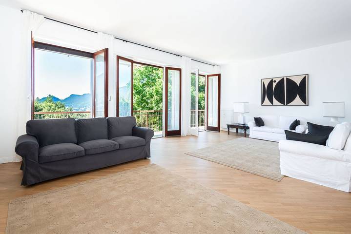 Ferienwohnung für 6 Personen, mit Balkon/Terrasse und Seeblick in Como - 3