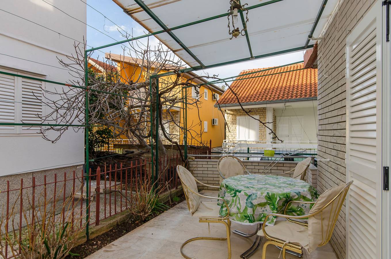 Apartament Wakacyjny dla 4 osoby w Zaboric, Żupania szybenicko-knińska