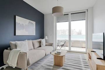 Ferienwohnung für 2 Personen, mit Balkon und Pool sowie Garten und Sauna in Wiener Prater