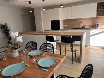 Gîte pour 6 personnes, avec terrasse dans Gare De Pornic