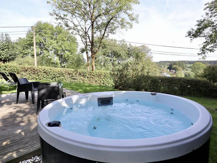 Chalet confortable avec spa et belle vue in Ferrières (Liège), Région de Liège