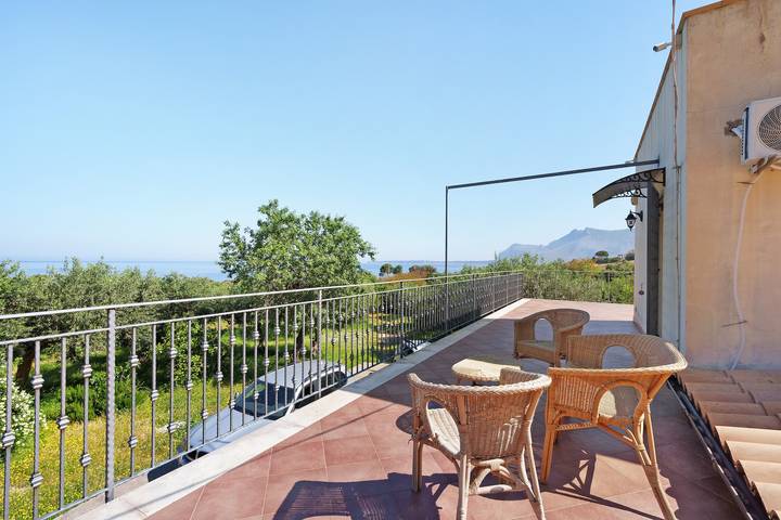Villa Gheta at Monte Cofano: Nature, Relaxation, and Sea Views in Custonaci, Trapani Province