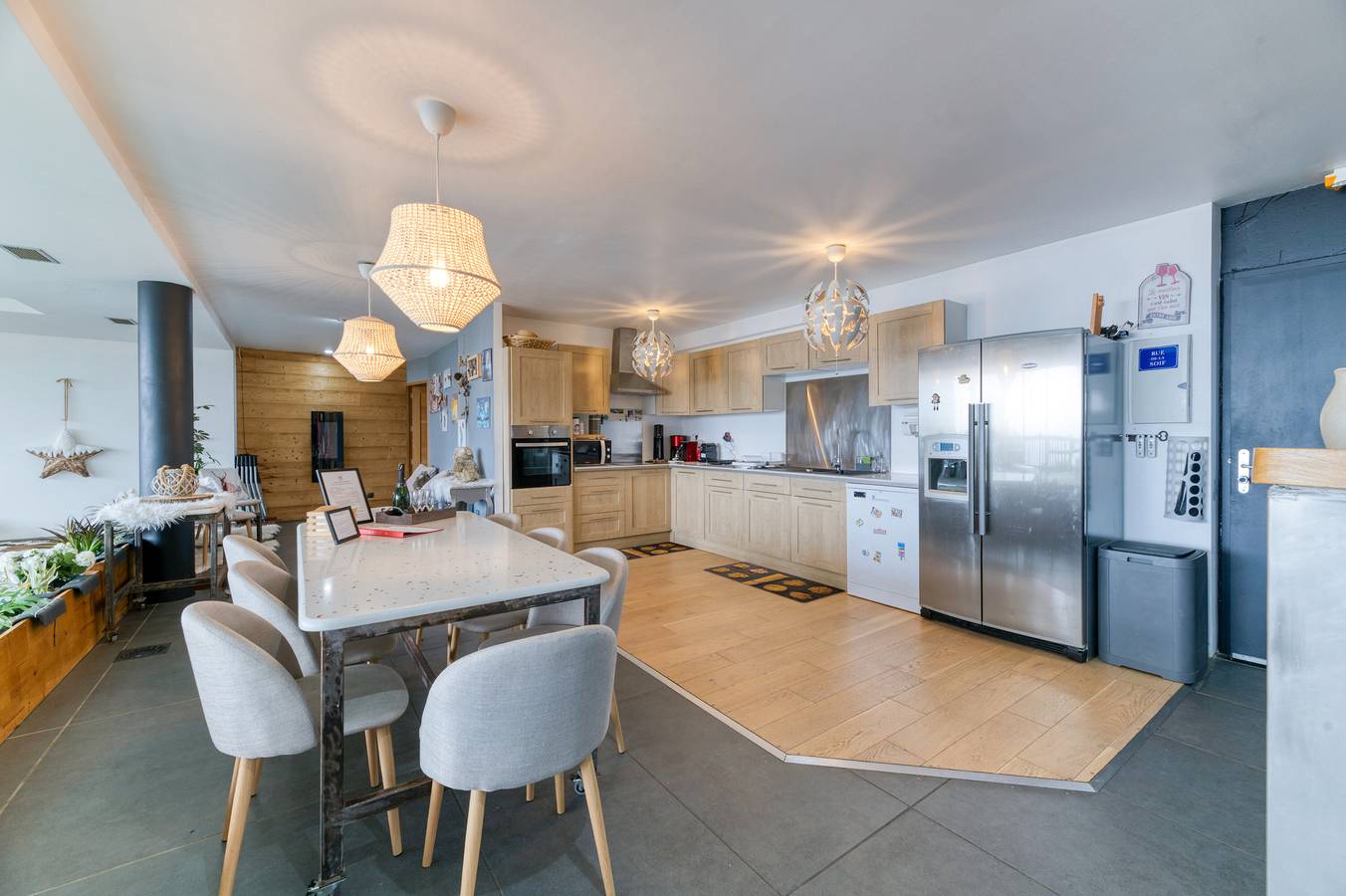 Entire apartment, Apartment 'Dream Holidays' with Mountain View, Indoor Pool, at the Foot of the Slopes in Chamrousse, Écrins National Park