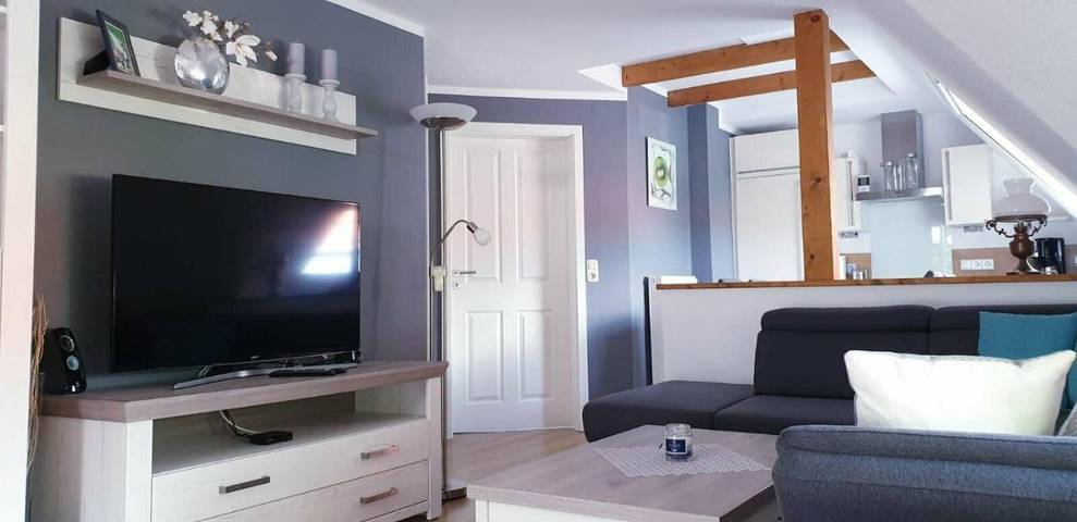 Ferienwohnung für 2 Personen, mit Balkon und Terrasse sowie Garten und Ausblick in Marienhafe
