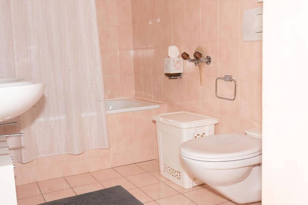 Ganze Wohnung, Wohlfühlort in Caslano, Luganersee