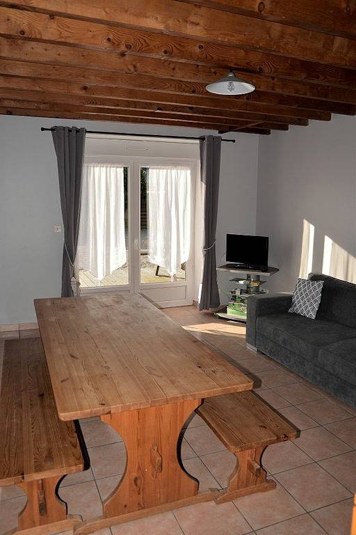 Gîte pour 8 personnes, avec terrasse, animaux acceptés à Foucarville - 4