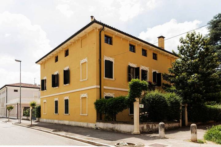 Location de vacances pour 2 personnes, avec Terrasse et Jardin à Cologna Veneta