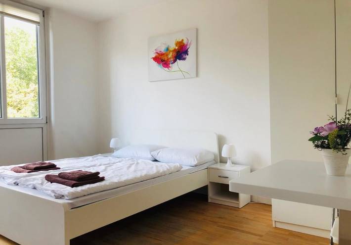 Ferienwohnung für 2 Personen, mit Balkon und Terrasse sowie Ausblick in Kreuzberg Berlin - 4