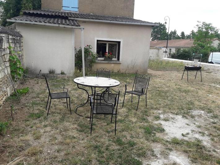 Location de vacances pour 6 personnes, avec jardin et terrasse, animaux acceptés à Raslay