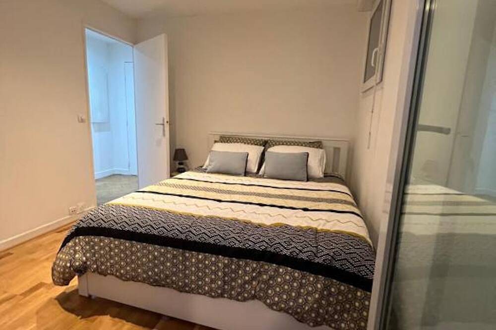 Entire apartment, Cosy whole apartment in Asnières sur Seine in Asnières-sur-Seine, Hauts-de-Seine