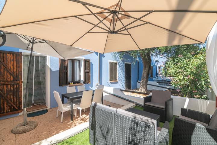 Gîte pour 4 personnes, avec jardin dans Santa Teresa Gallura - 2