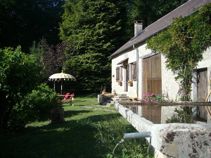 Gîte pour 5 personnes, avec terrasse et jardin, animaux acceptés dans Nièvre - 3