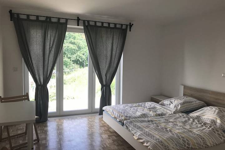 Ganze Wohnung, Helle 3 Zi Whg in Deggendorf für Monteure - Studenten - Urlauber in Deggendorf, Ostbayern