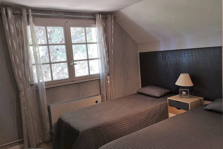 Location de vacances pour 6 personnes, avec jardin et terrasse, animaux acceptés dans Plage dPlage du Bile - 3