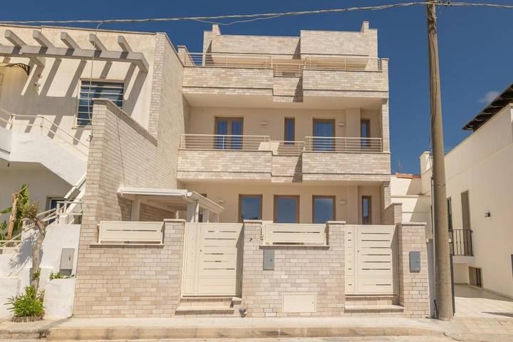 Chambre d’hôte pour 3 personnes, avec balcon à Torre San Giovanni - 2