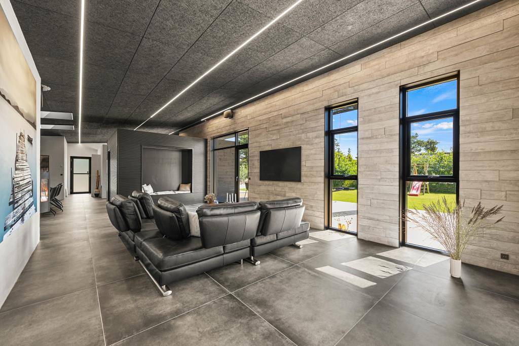 Einzigartiges Aktivitätenhaus mit Außen-Spa und Außensauna in Henne, Filsø See