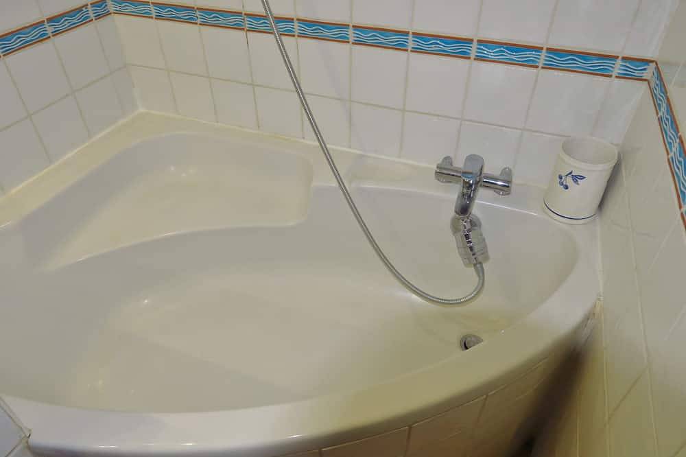 Ganze Wohnung, Magnificent 2-Zimmer-Wohnung Cassis Village in Cassis, Nationalpark Calanques