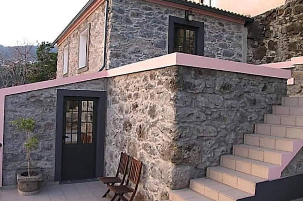 Stone House in Calheta, Madeira