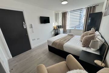 B&b for 2 People in London, South East England, Photo 1