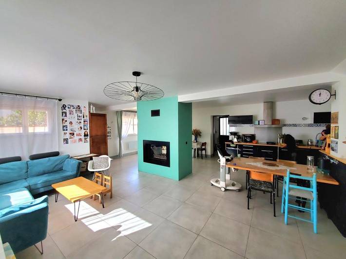 Location de vacances pour 12 personnes, avec terrasse et vue ainsi que piscine et jardin à Castelginest - 2