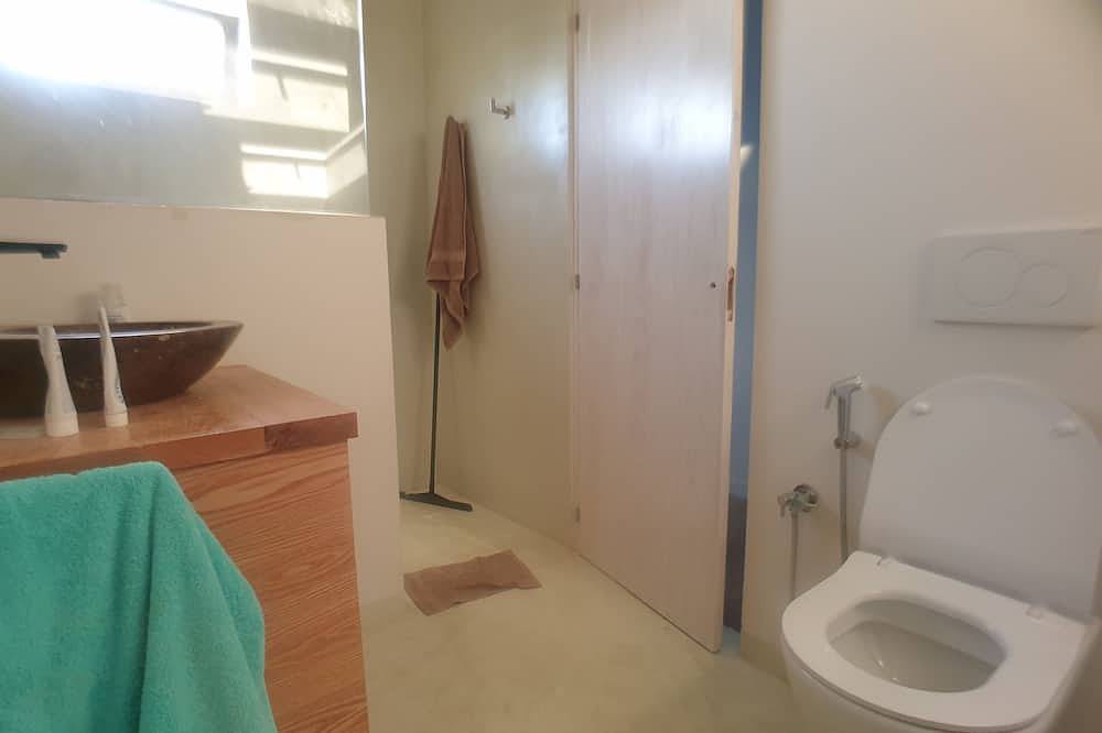 Lombriz Feliz apartment in Villaverde, La Oliva
