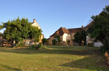 Chambre d’hôte pour 2 personnes, avec jardin à Saint-Jory-las-Bloux