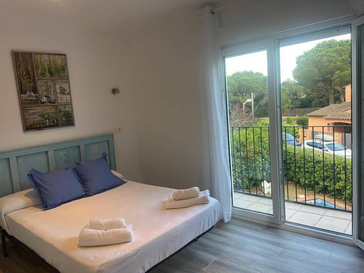 Chambre d’hôte pour 2 personnes, avec terrasse ainsi que jardin et piscine à Palafrugell - 4