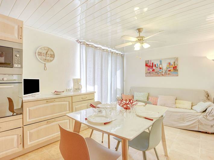 Ferienwohnung mit Meerblick für 4 Personen, mit Balkon in Gruissan