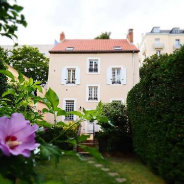 Gîte pour 6 personnes, avec jardin dans Thermes Callou