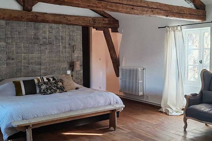 Location de vacances pour 15 personnes, avec terrasse et jardin à Camaret-sur-Aigues - 2