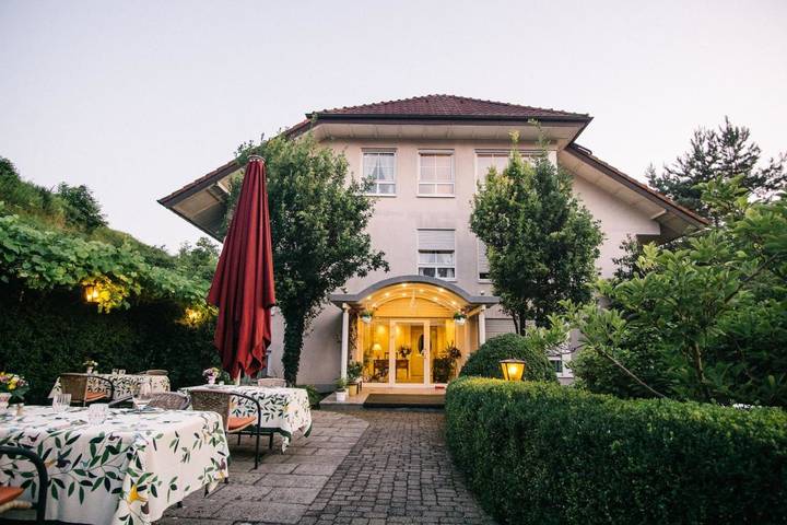 Hotel für 2 Personen, mit Balkon und Terrasse sowie Garten und Ausblick in Malterdingen