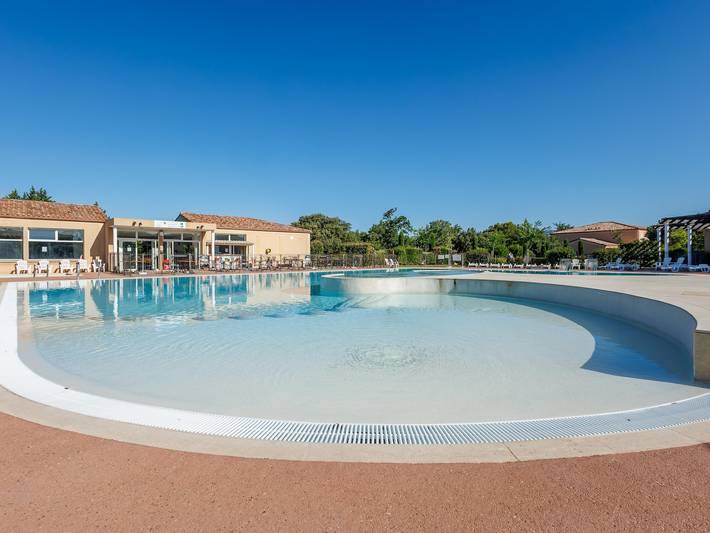 Location de vacances pour 6 personnes, avec piscine et balcon/terrasse, adapté aux familles à Aubignan - 2