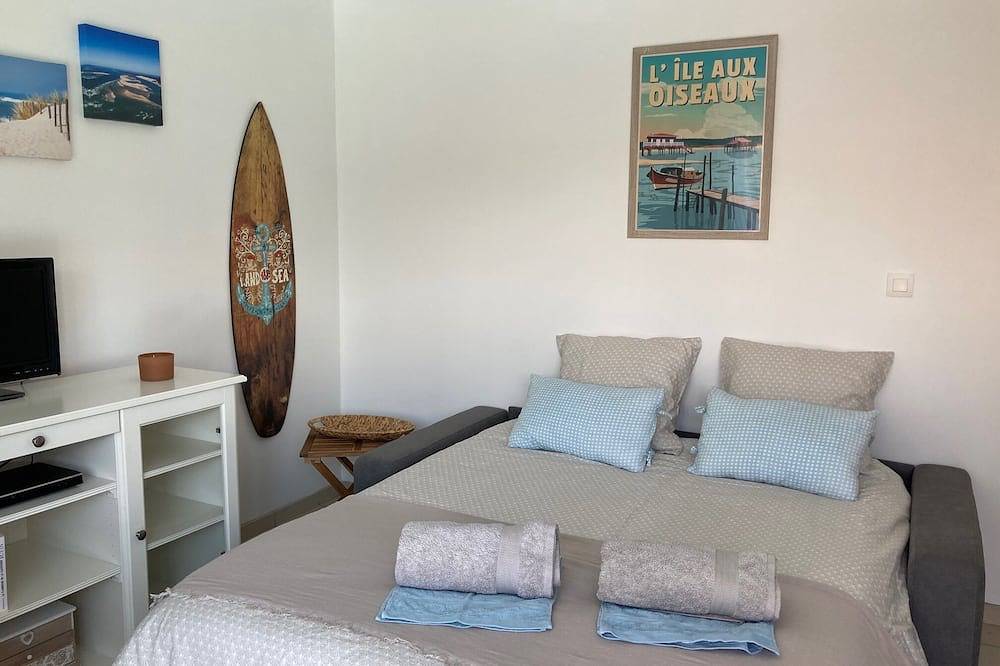 Typical cozy cabin 4 pers. - Swimming pool - Garden in Gujan-Mestras, Région d'Arcachon