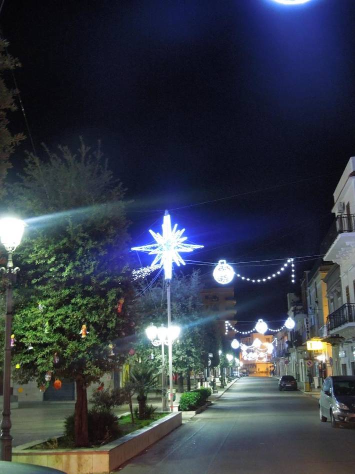 Location de vacances pour 5 personnes, avec vue et terrasse à Palagiano - 2