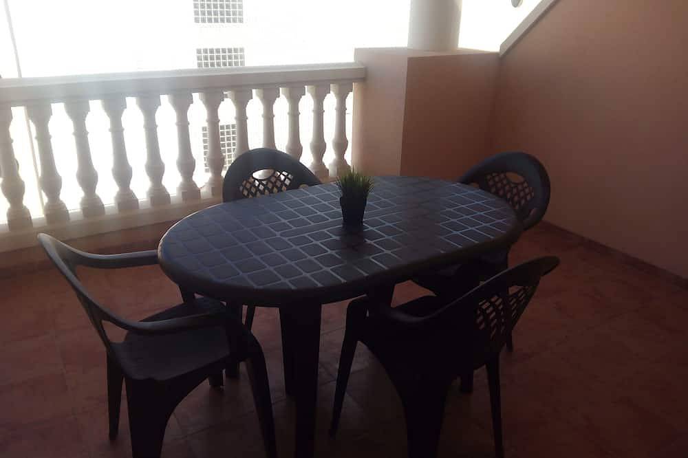 Entire apartment, Apartment Playa de Moncofa, Pool and Garage in Moncofa, Costa del Azahar