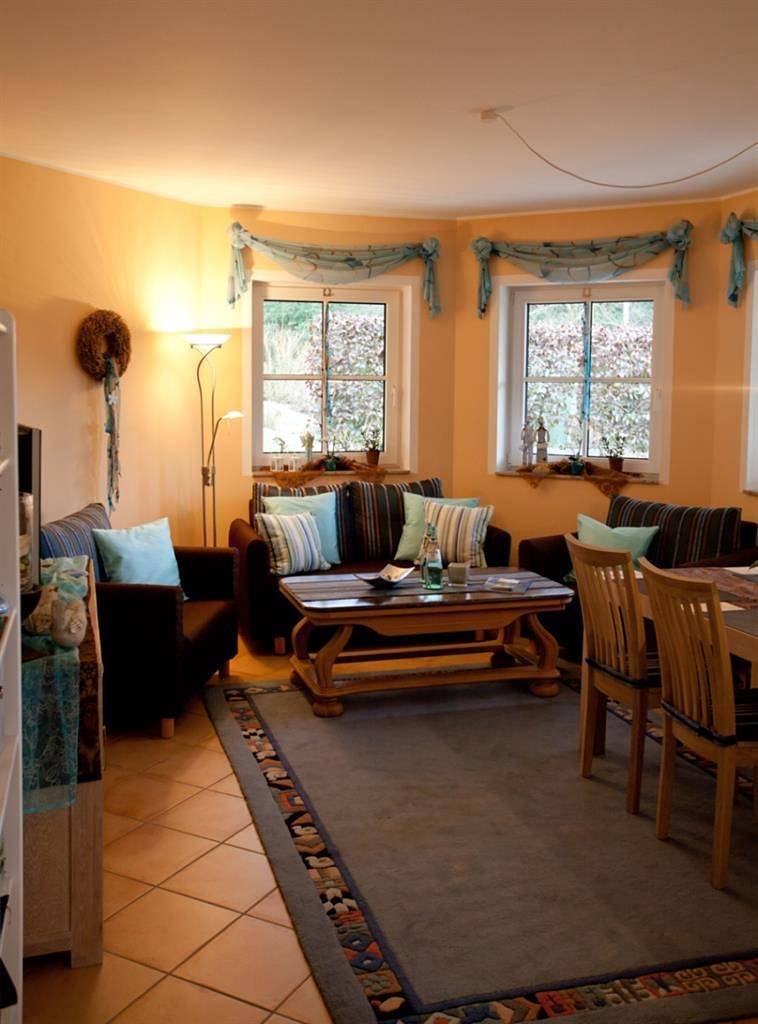 Ganze Ferienwohnung, Ferienwohnung "Am Birkenweg" in Leiwen, Moseleifel