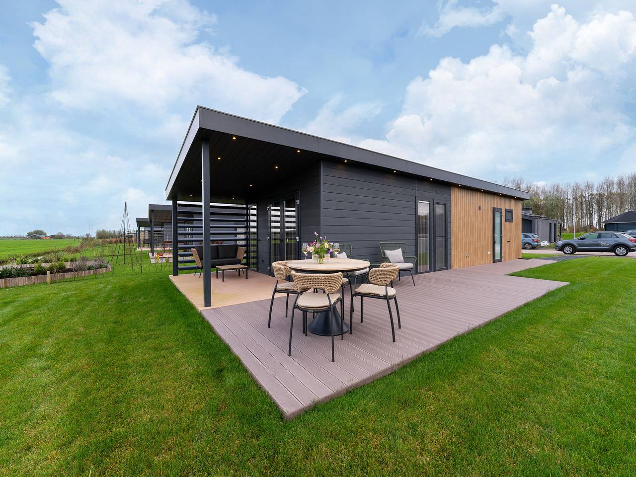 Holiday home by the water in the Green Heart in Oud Ade, Holanda Sur