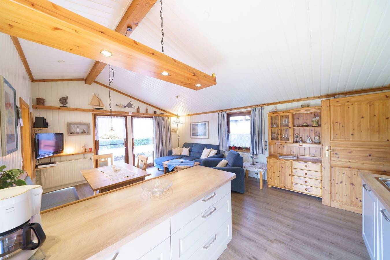 Komfortabel und schönes Ferienhaus im Ferienpark Achtern Diek in Otterndorf, Cuxland
