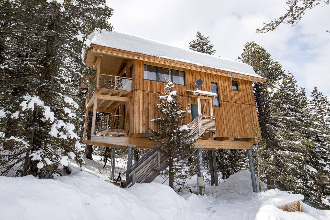 Ferienhaus # 23 mit Ir-Sauna und Whirlpool innen in Stadl-Predlitz, Turracher Höhe