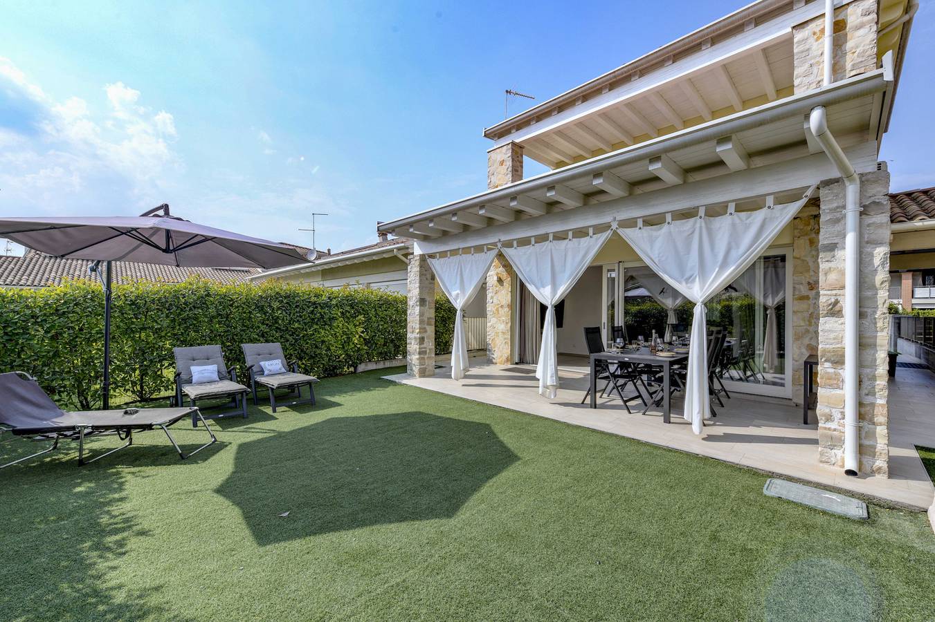 Mgh Luxury - Villa Marlene in Peschiera del Garda, Prealpi Gardesane