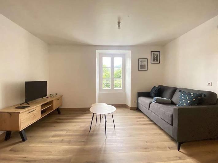 Gîte pour 4 personnes, avec terrasse à Ney (instrument) - 3