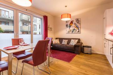 Moderne Ferienwohnung "Büsumperle Rot" in zentraler Lage mit WLAN