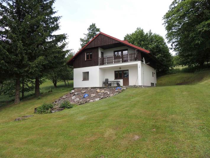 Casa de férias para 8 pessoas, com Varanda e Jardim em Boémia