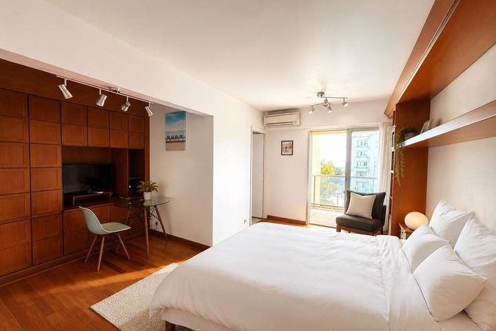 Ganze Wohnung, Ferienwohnung für 2 Personen mit Terrasse in Nizza, Mittelmeerküste (Frankreich)