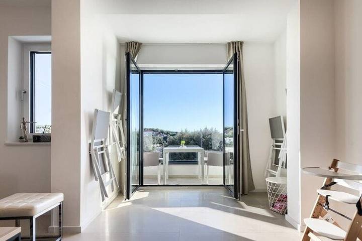 Ferienhaus für 6 Personen, mit Pool und Terrasse, kinderfreundlich in Pjescana Uvala