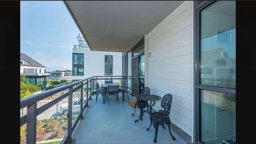 Vacation rental for 4 people, with balcony and garden in Innisfil