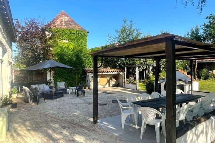 Maison de vacances pour 14 personnes, avec jardin, animaux acceptés