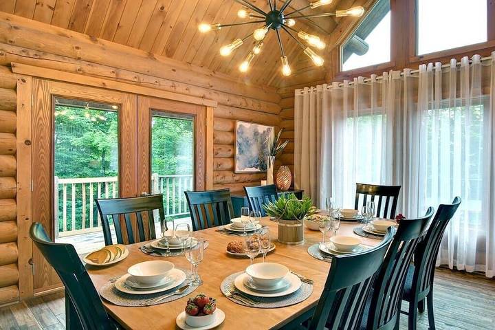 Chalet für 12 Personen, mit Garten und Balkon sowie Whirlpool - 1