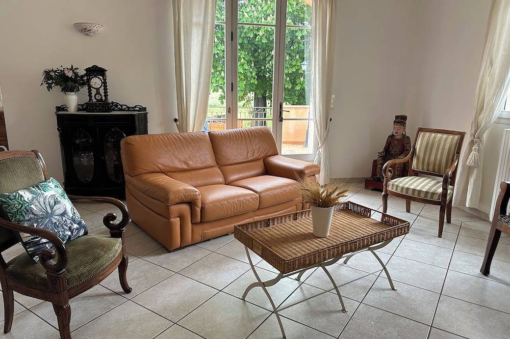 Au Cœur de la Provence Superbe Maison de 230m2 2500m2 6 chambres in Oraison, Alpes-de-Haute-Provence