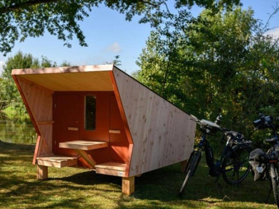 Vvf Camping Les Dunes Créances - Insolite 2 personnes - Cabanne Sauterelle - Accueil lit bébé impossible- 1 pièce in Créances-Plage, Créances